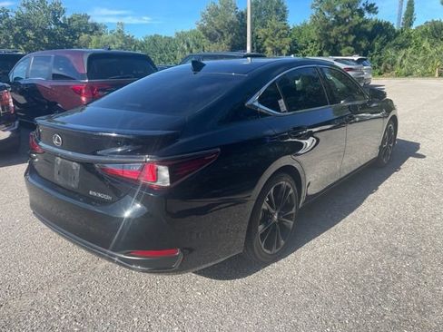 Used 2024 Lexus ES 300h F Sport w/ Accessory Package (Z2) FWD image 2
