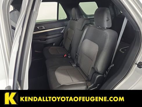 Used 2019 Ford Explorer XLT w/ Equipment Group 201A image 18