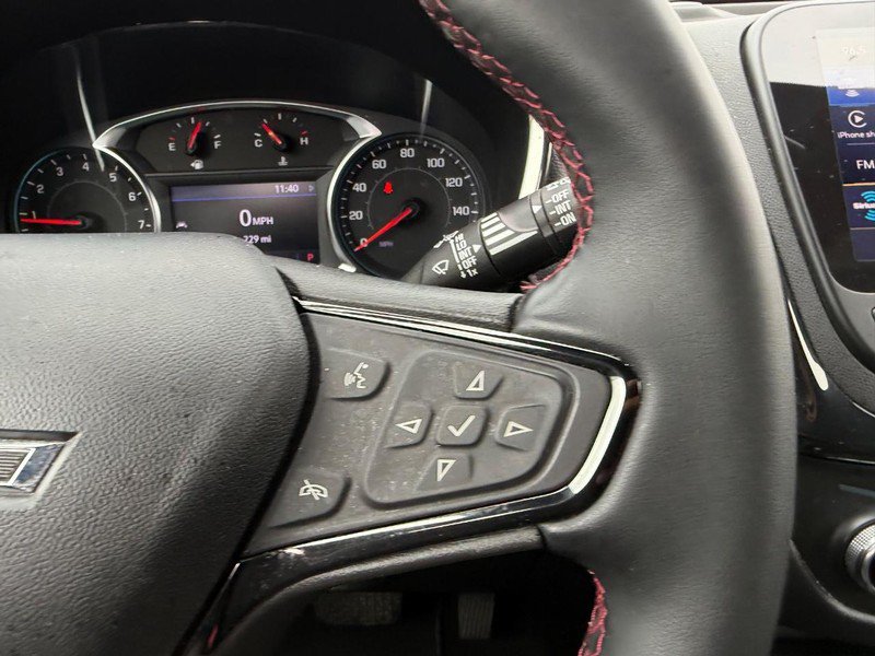 Used 2023 Chevrolet Equinox RS FWD image 12