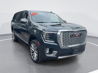 Used 2021 GMC Yukon XL Denali w/ Denali Premium Package