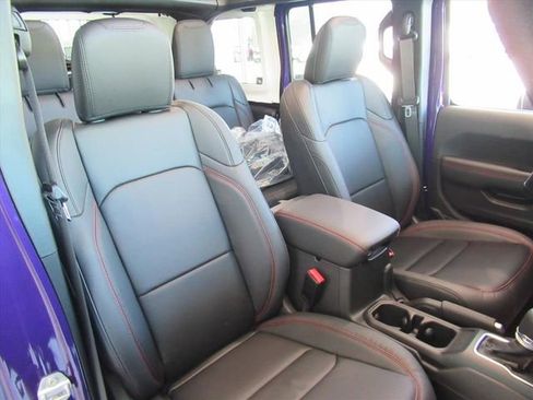 New 2026 Jeep Wrangler Unlimited Rubicon 392 w/ Quick Order Package 27X Moab AWD/4WD image 9