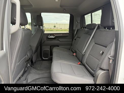 Used 2025 GMC Sierra 2500 SLE w/ SLE Value Package; AWD/4WD image 27