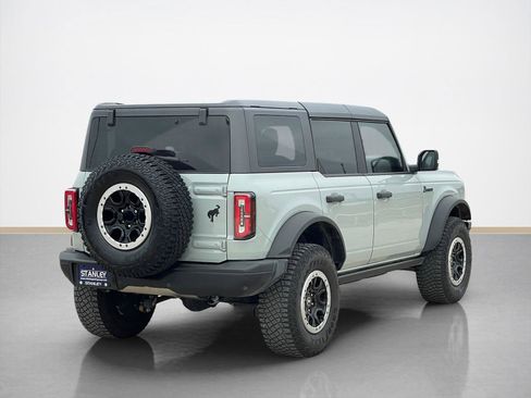 Used 2022 Ford Bronco Badlands image 7