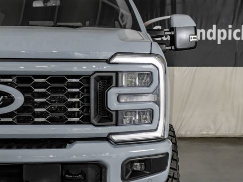 Used 2024 Ford F350 Lariat w/ Lariat Ultimate Package AWD/4WD image 43