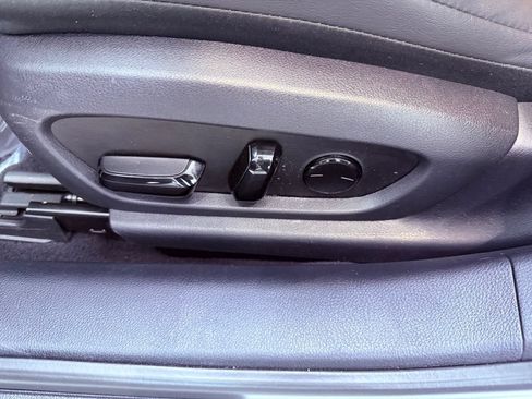 Certified 2025 Lexus ES 300h w/ Premium Package FWD image 19