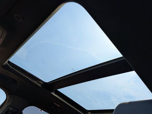 Used 2021 Ford Explorer ST w/ Equipment Group 401A image 24