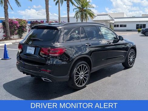 Used 2022 Mercedes-Benz GLC 300 image 7