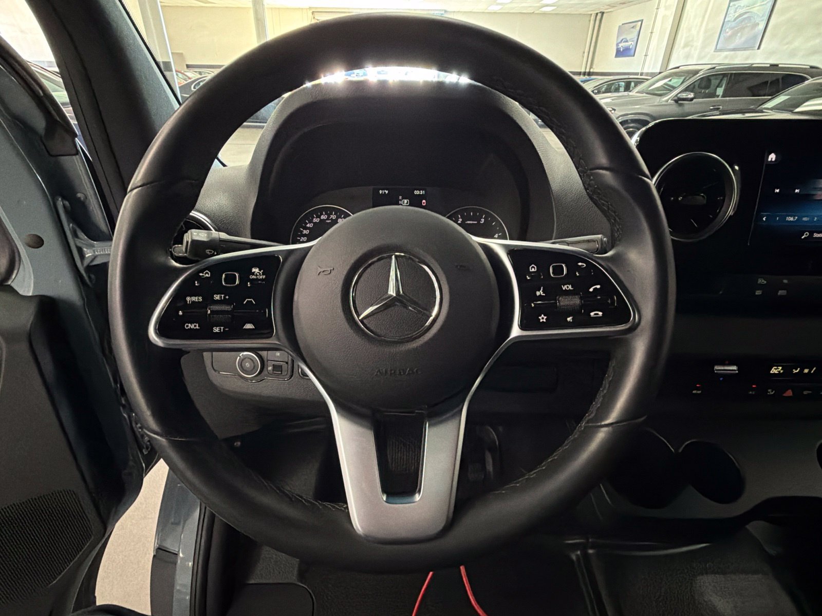 Used 2024 Mercedes-Benz Sprinter 2500 image 24