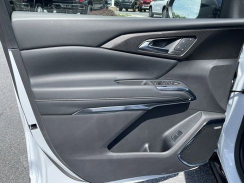 New 2026 Chevrolet Traverse High Country w/ LPO, Floor Liner Package image 21