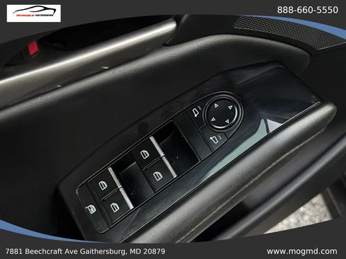 Used 2024 MAZDA MAZDA3 s FWD image 15