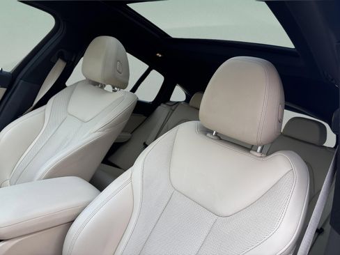 Used 2022 BMW X4 xDrive30i image 18