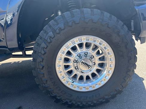 Used 2022 Ford F350 Platinum w/ Tremor Off-Road Package AWD/4WD image 5