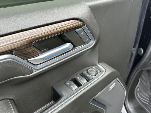 Used 2022 Chevrolet Silverado 1500 LT Trail Boss w/ LT Trail Boss Premium Package image 15