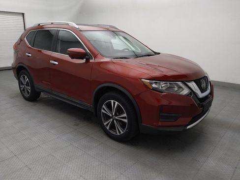 Used 2019 Nissan Rogue SV w/ Sun & Sound Touring Package AWD/4WD image 11