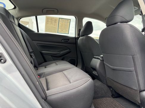 Used 2024 Nissan Altima 2.5 SV image 38