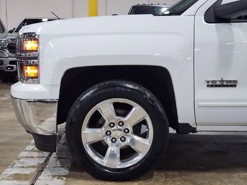 Used 2015 Chevrolet Silverado 1500 LT w/ Texas Edition, 1LT Trim RWD image 5