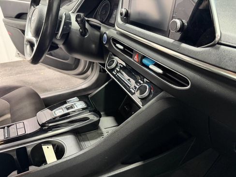 Used 2021 Hyundai Sonata SEL image 18