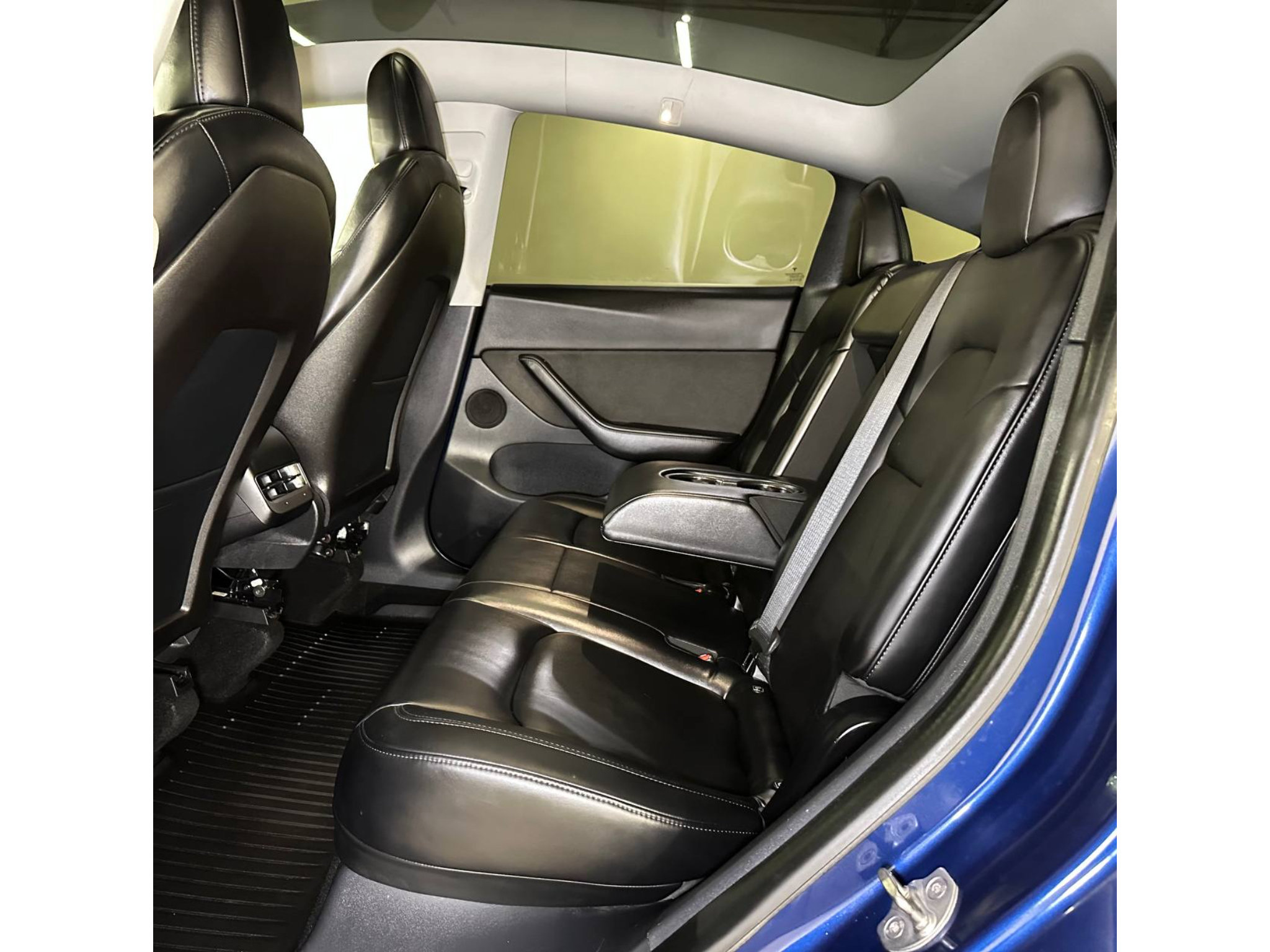 Used 2020 Tesla Model Y Long Range AWD/4WD image 20