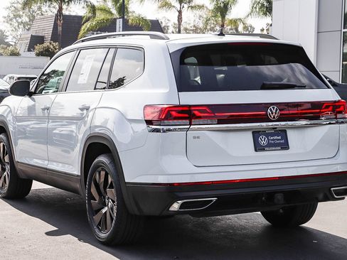Used 2024 Volkswagen Atlas SE FWD image 9