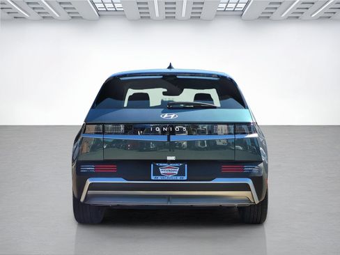 New 2026 Hyundai Ioniq 5 SEL RWD image 5