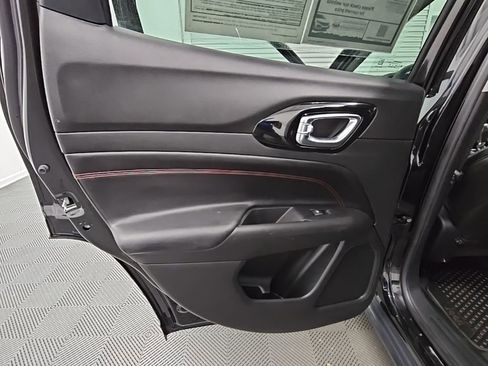 Used 2022 Jeep Compass Trailhawk image 31