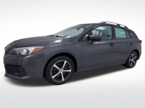 Used 2022 Subaru Impreza 2.0i Premium AWD/4WD image 4