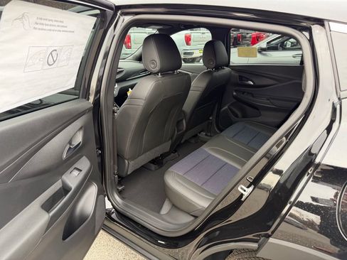 New 2026 Buick Envista Preferred image 11