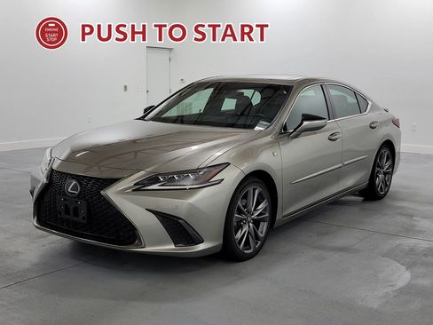 Used 2019 Lexus ES 350 F Sport w/ Accessory Package FWD image 4