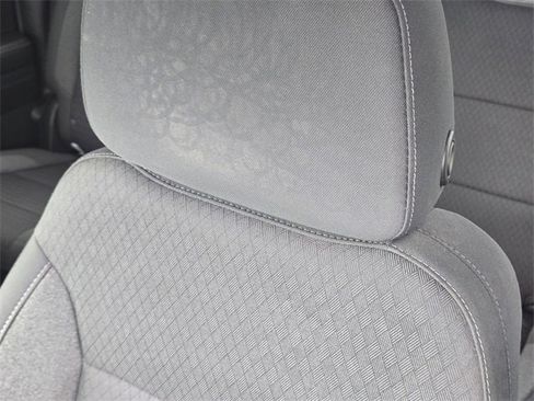 Used 2023 GMC Sierra 1500 SLE w/ X31 Off-Road Package image 16