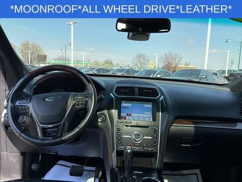 Used 2017 Ford Explorer Platinum AWD/4WD image 26