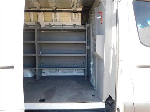 Used 2022 Mercedes-Benz Sprinter 2500 image 24