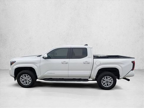 Used 2024 Toyota Tacoma SR5 w/ SR5 Upgrade Package image 8