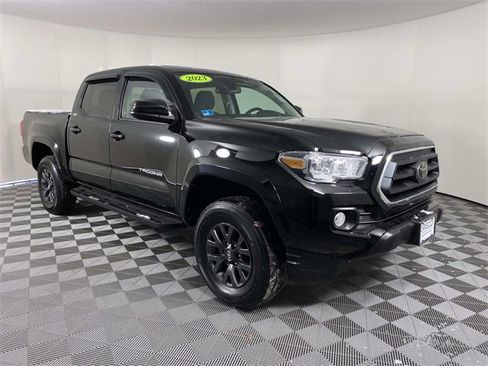 Used 2023 Toyota Tacoma SR5 image 1