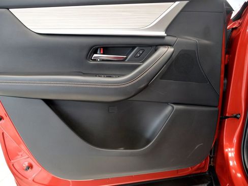 Certified 2024 MAZDA CX-90 Plug-In Hybrid w/ Premium Pkg image 14