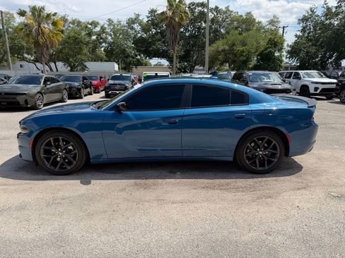 Used 2023 Dodge Charger SXT w/ Blacktop Package RWD image 3