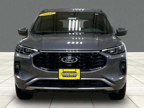 Certified 2025 Ford Escape ST-Line Elite AWD/4WD image 3