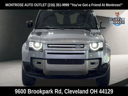 Used 2024 Land Rover Defender 130 X-Dynamic SE AWD/4WD image 9