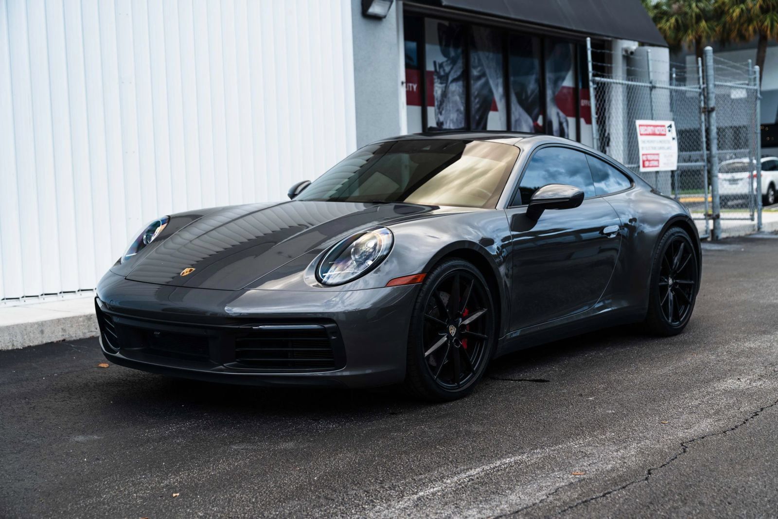 Used 2021 Porsche 911 Carrera S RWD image 3