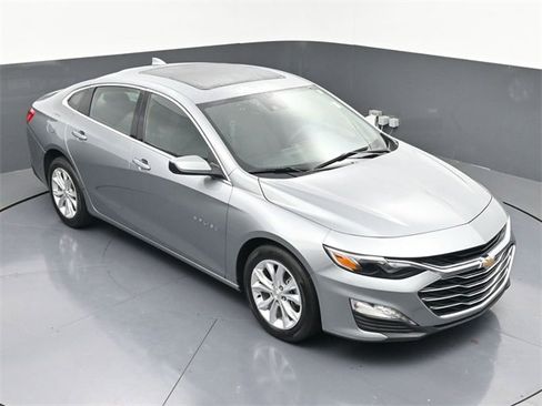 Used 2024 Chevrolet Malibu LT image 38