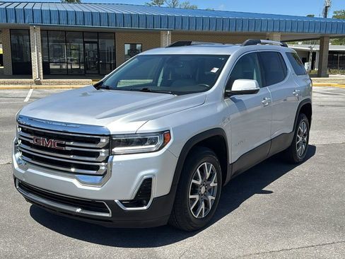 Used 2020 GMC Acadia SLT FWD image 2