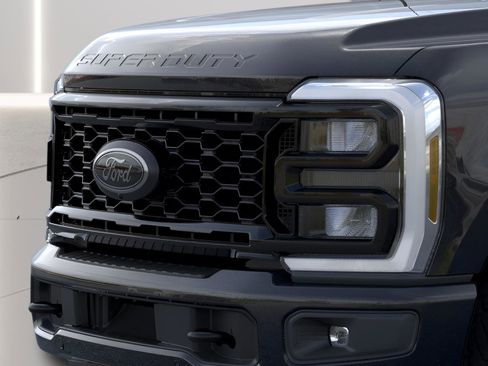 New 2026 Ford F250 Lariat image 17