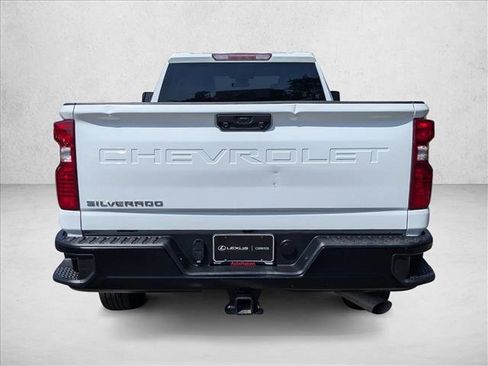 Used 2024 Chevrolet Silverado 2500 W/T w/ WT Convenience Package image 9