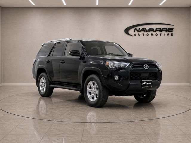 Used 2023 Toyota 4Runner SR5 Premium w/ Moonroof Package RWD image 10