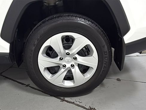 Certified 2024 Toyota RAV4 LE image 23