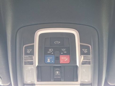Certified 2019 RAM 1500 Limited AWD/4WD image 33