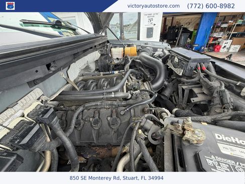 Used 2013 Ford F150 XLT w/ Trailer Tow Pkg image 54