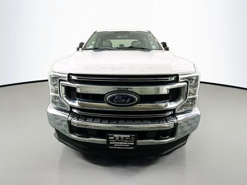 Used 2020 Ford F250 XLT AWD/4WD image 2