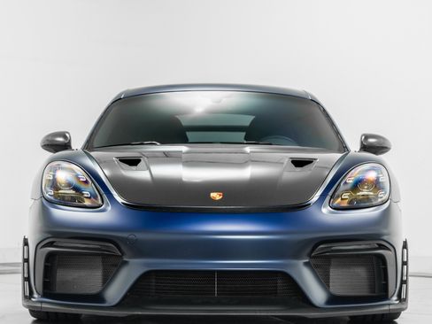 Used 2023 Porsche 718 Cayman GT4 RS RWD image 4