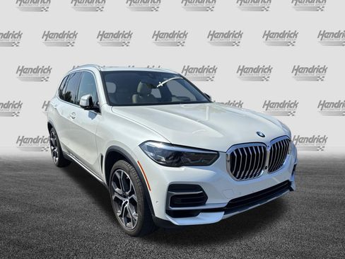 Used 2022 BMW X5 sDrive40i w/ Premium Package RWD image 5