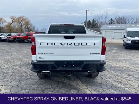 Used 2023 Chevrolet Silverado 1500 Custom Trail Boss w/ LPO, Dark Essentials Package AWD/4WD image 6